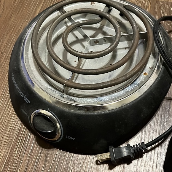 Toastmaster electric stove - Picture 3 of 3